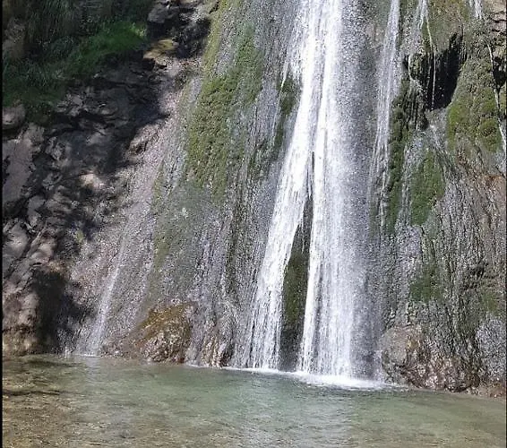 Le Cascate アパート